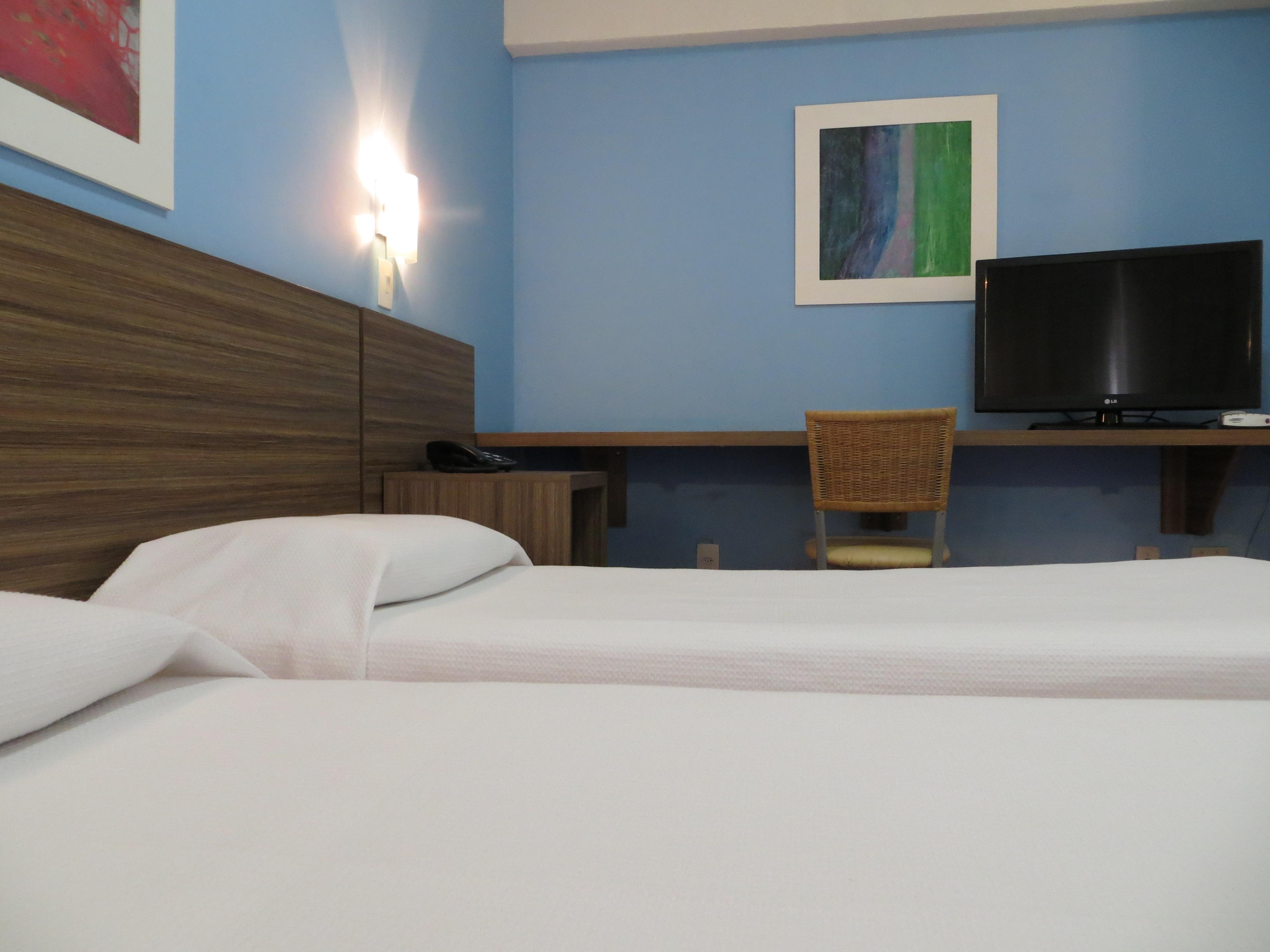 Eko Residence Hotel - Proximo A Santa Casa E Auditorio Araujo Vianna ポルト・アレグレ エクステリア 写真