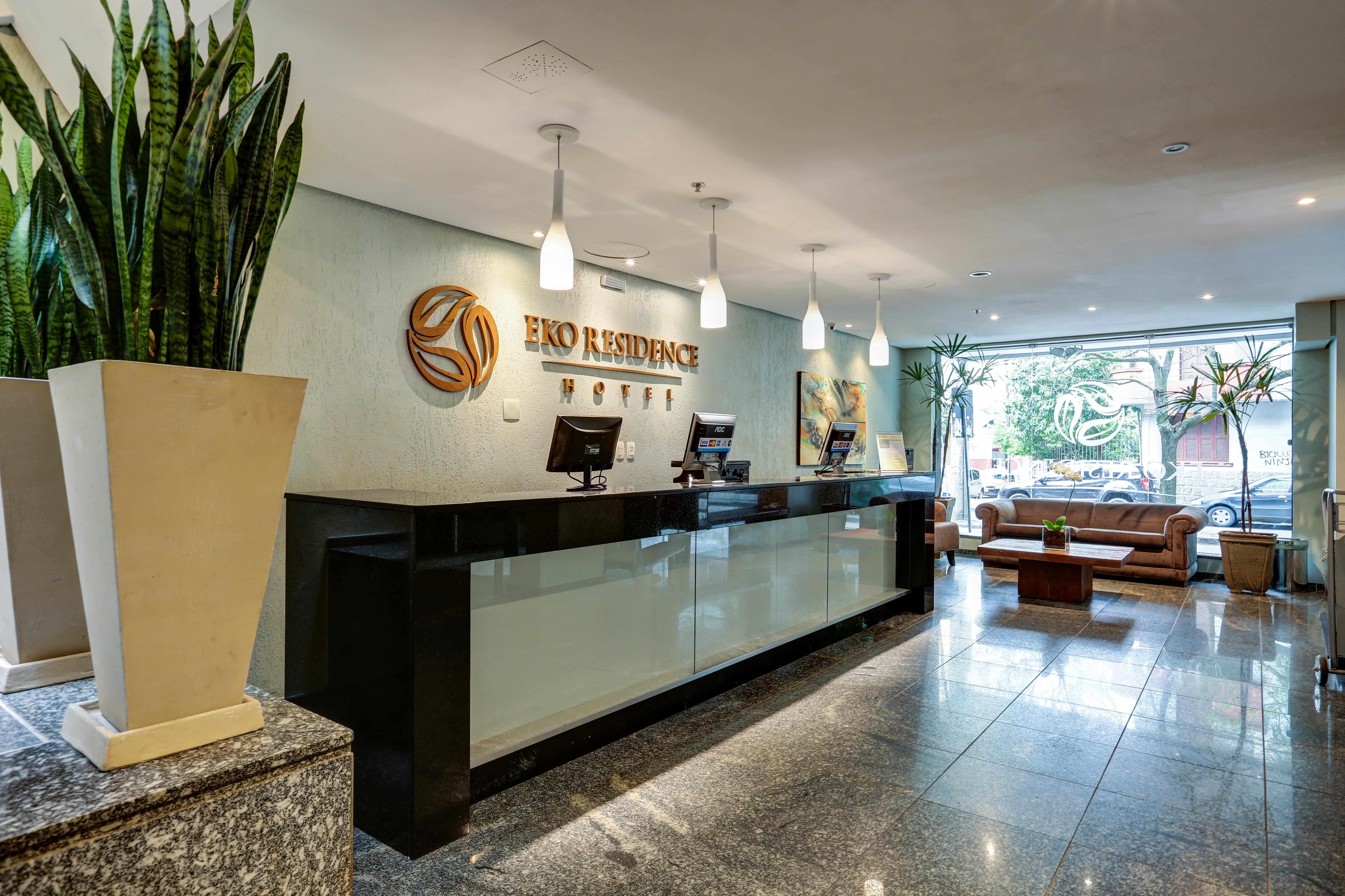 Eko Residence Hotel - Proximo A Santa Casa E Auditorio Araujo Vianna ポルト・アレグレ エクステリア 写真