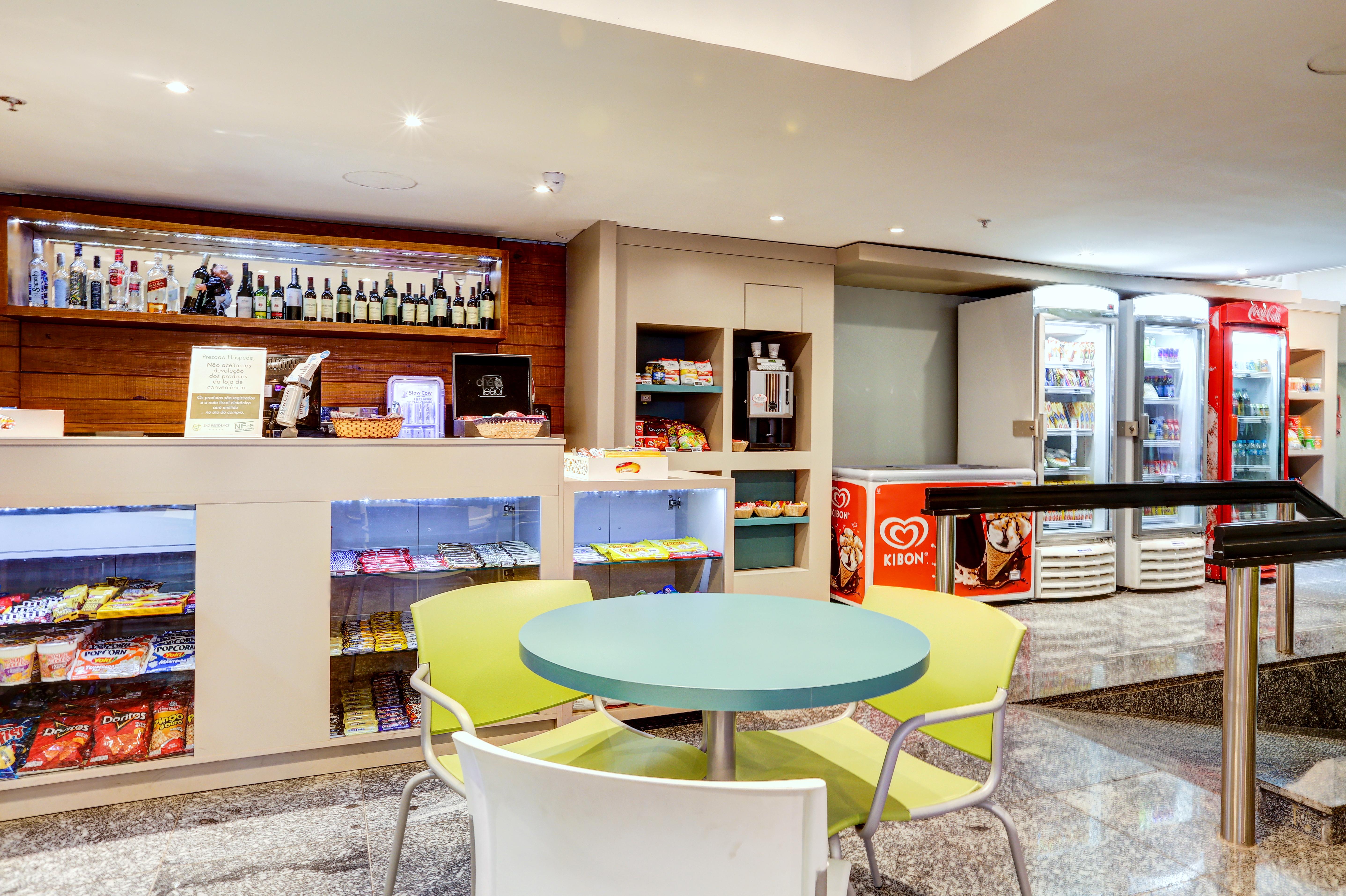 Eko Residence Hotel - Proximo A Santa Casa E Auditorio Araujo Vianna ポルト・アレグレ エクステリア 写真
