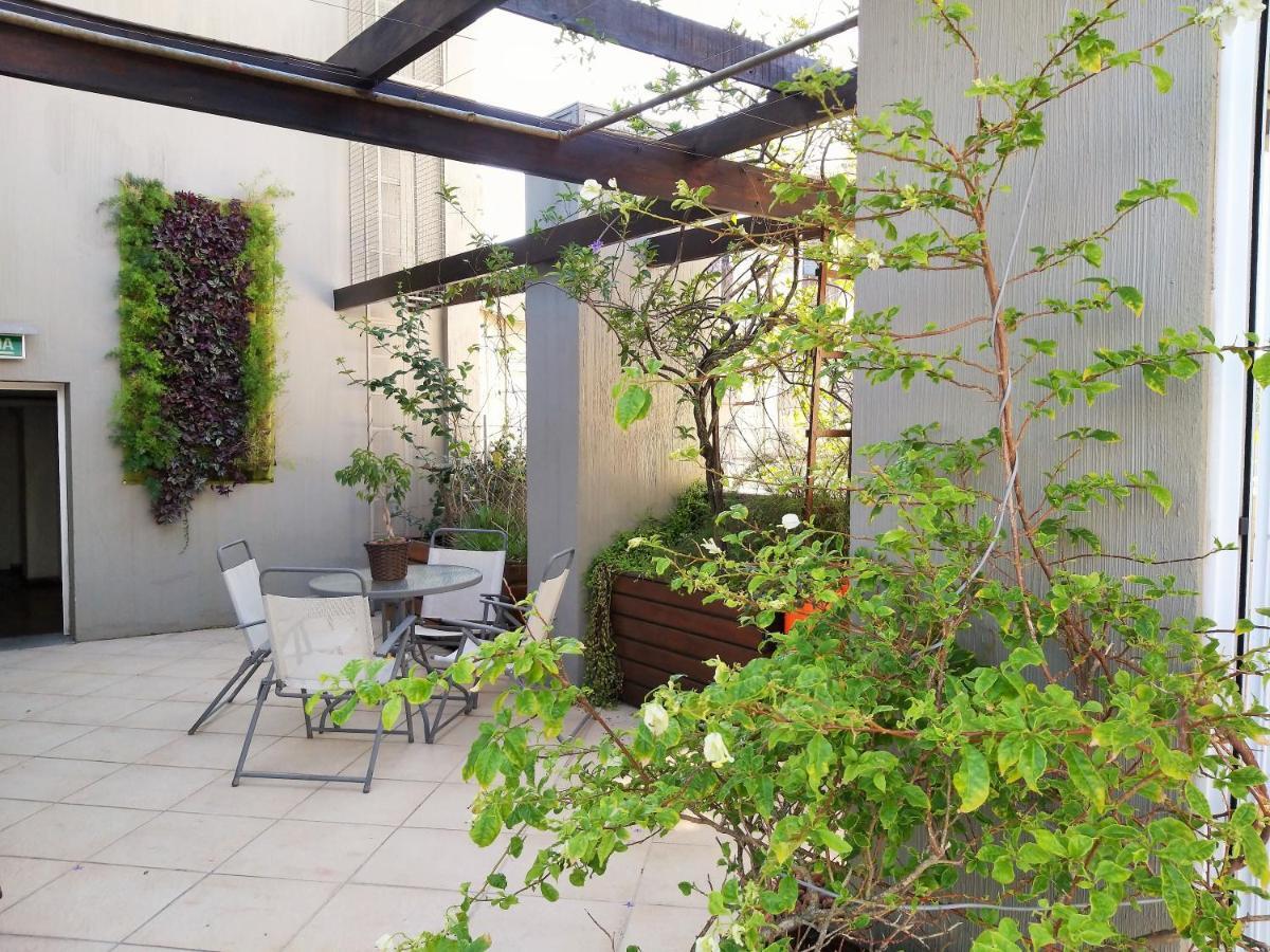 Eko Residence Hotel - Proximo A Santa Casa E Auditorio Araujo Vianna ポルト・アレグレ エクステリア 写真