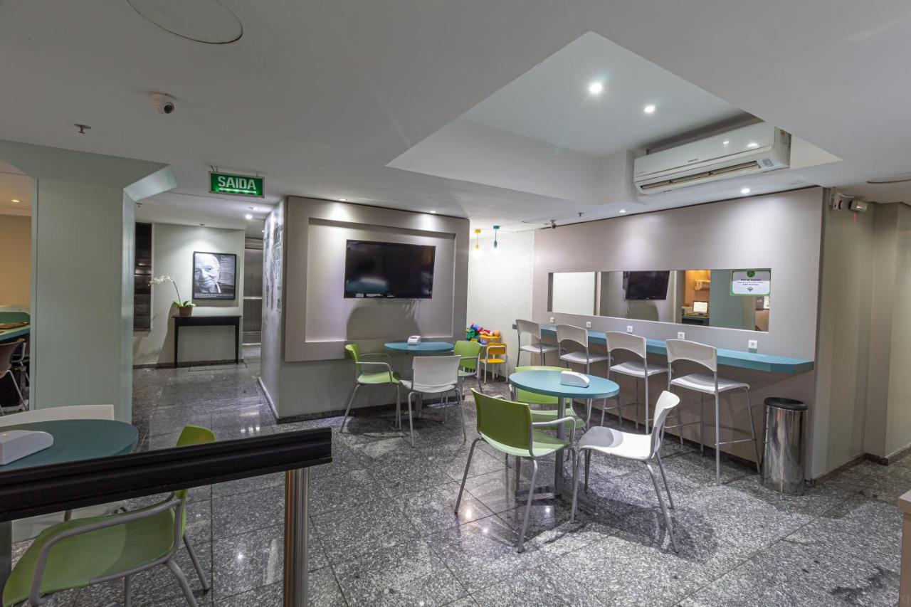Eko Residence Hotel - Proximo A Santa Casa E Auditorio Araujo Vianna ポルト・アレグレ エクステリア 写真